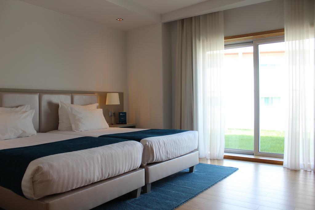 Twin Room,1758263787:JPEG